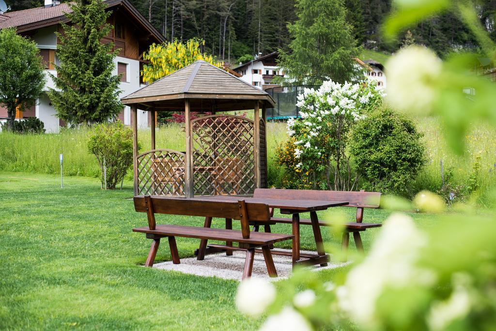 Apartment Suliva Santa Cristina Val Gardena Kültér fotó