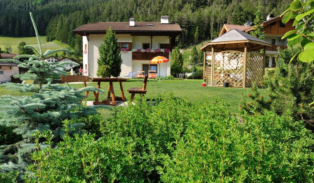Apartment Suliva Santa Cristina Val Gardena Kültér fotó
